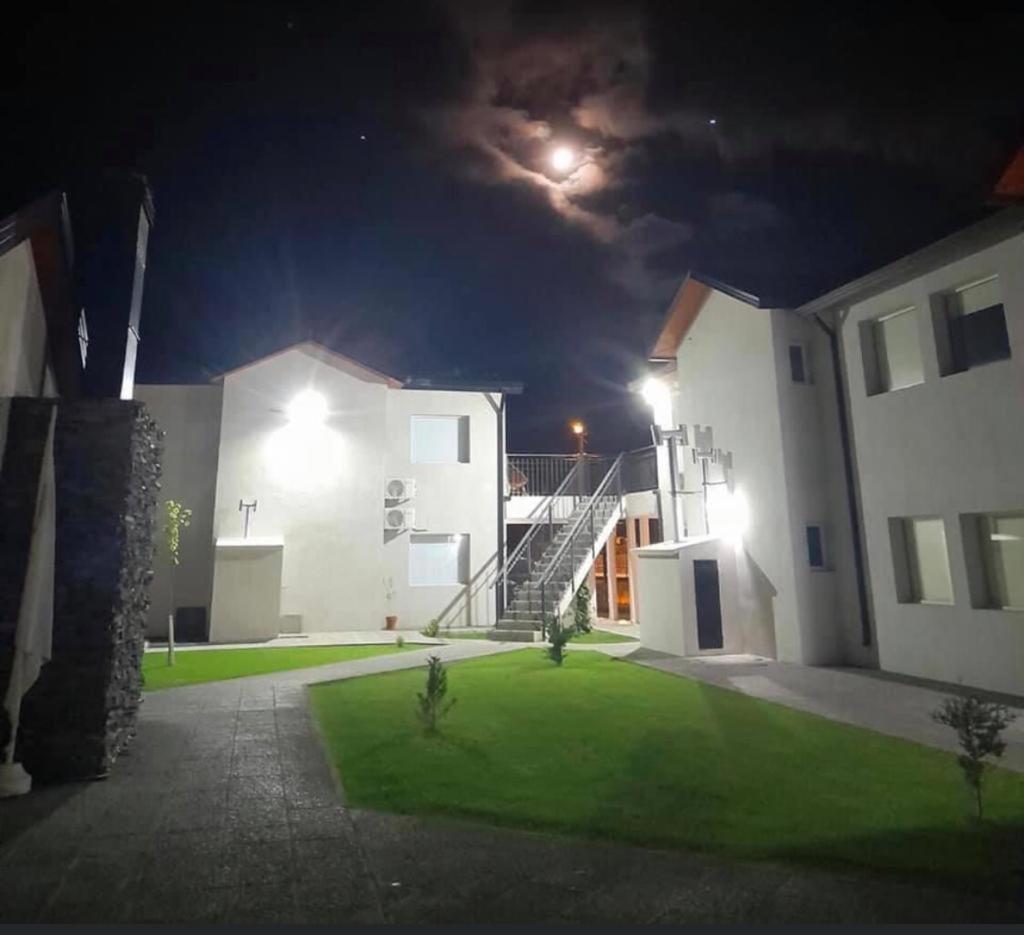 Del Sol Apart Hotel Sarmiento  Dış mekan fotoğraf
